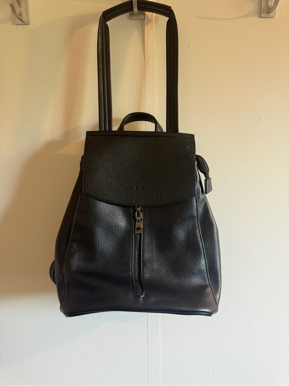 S-Q Black soft Leather Backpack - Unbranded unisex sf new condition